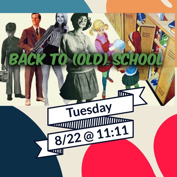 Vintage 🌸 60s 70s Navy Pat Leather Square Toe Chunky Heel - Picture 2 of 2